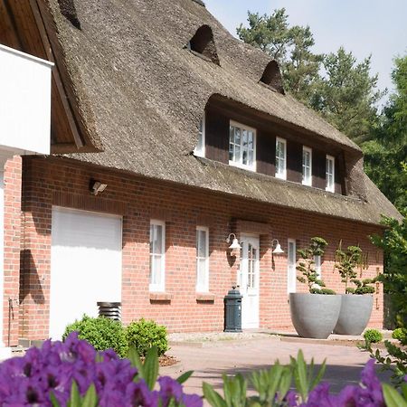 Amethyst Hotel Garni Lueneburg Deutsch Evern Exterior foto