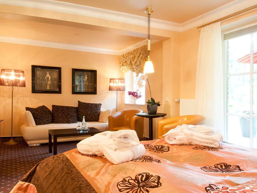 Amethyst Hotel Garni Lueneburg Deutsch Evern Exterior foto